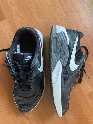 Zapatillas nike air max negras talla 38 de segunda mano por 20 EUR en  Ciudad Real en WALLAPOP