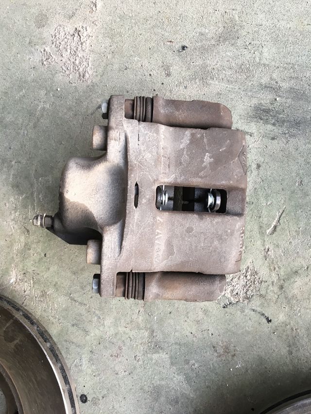 Frenada completa Renault Clío II