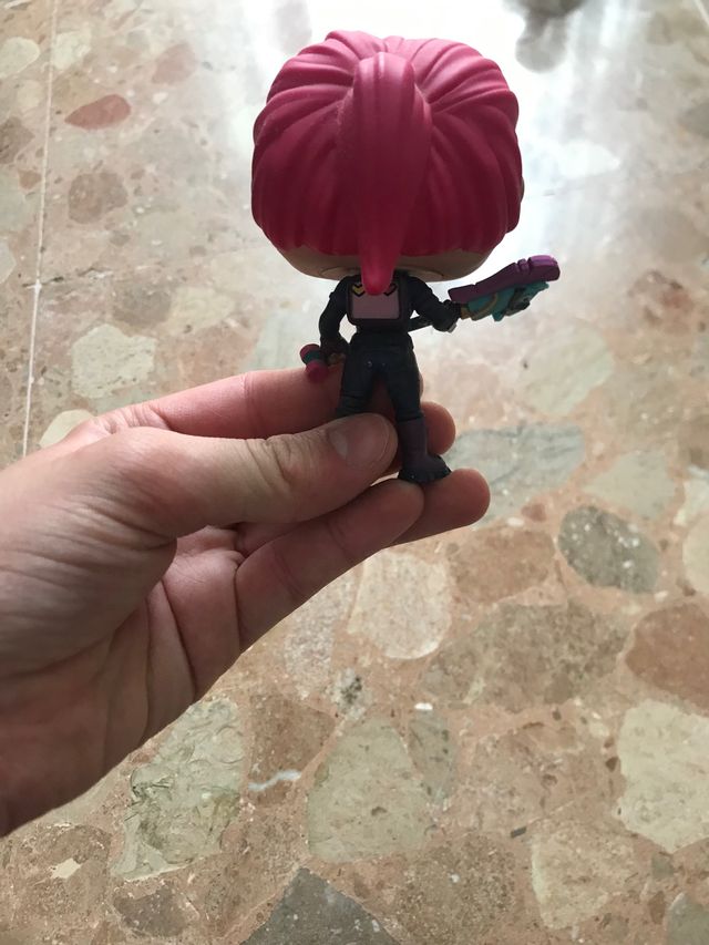 FIGURA FUNKO POP ZOEY FORTNITE
