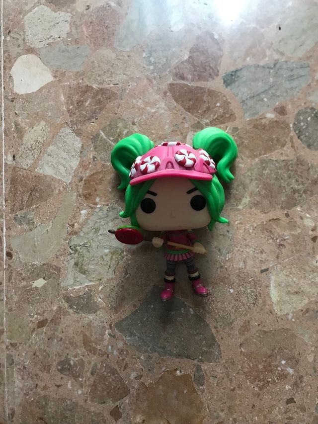 FIGURA FUNKO POP ZOEY FORTNITE