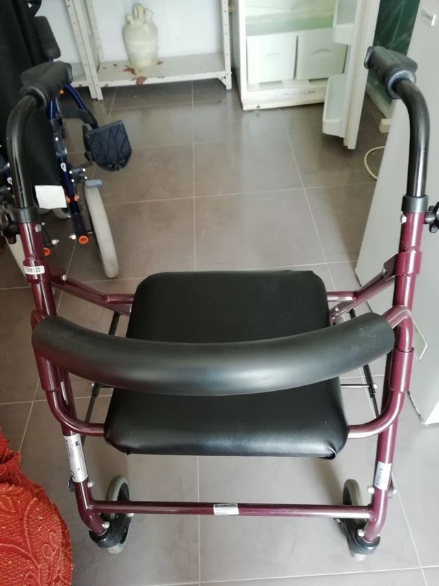 Andador Persona Mayor ortopedia