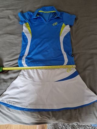 Conjunto padel Bullpadel talla S de segunda mano por 15 EUR en  Vitoria-Gasteiz en WALLAPOP