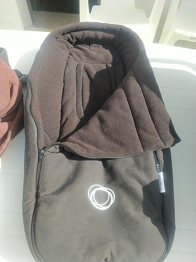 Capazo semirrígido Bugaboobee