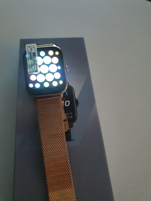 SmartWatch chica oro