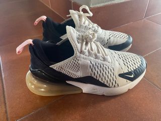 Nike air 70 de segunda mano por 30 EUR en Xubin en WALLAPOP