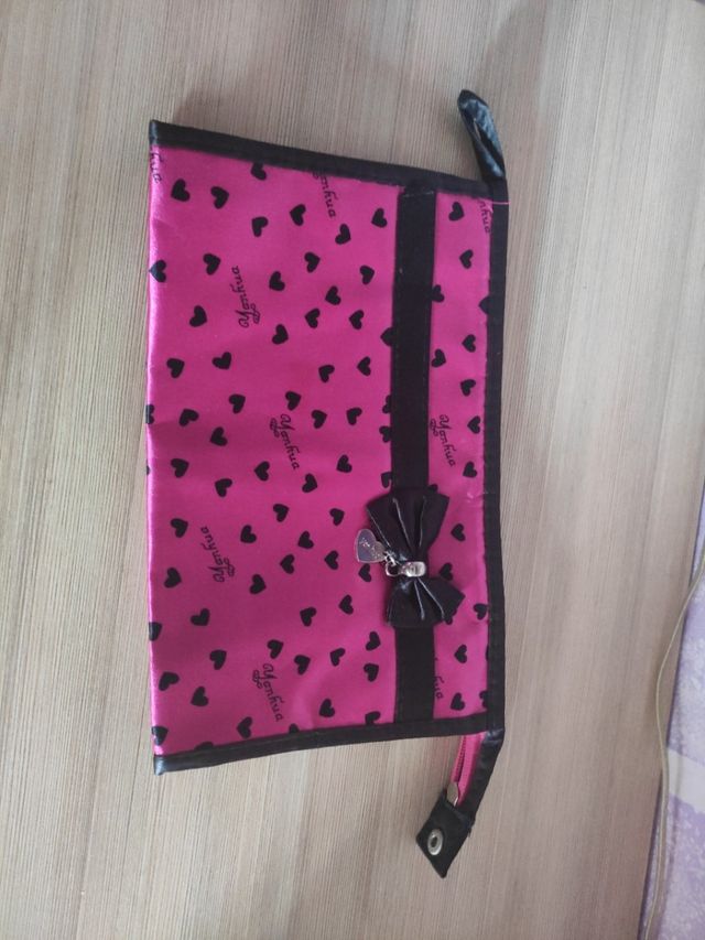 Neceser rosa y negro