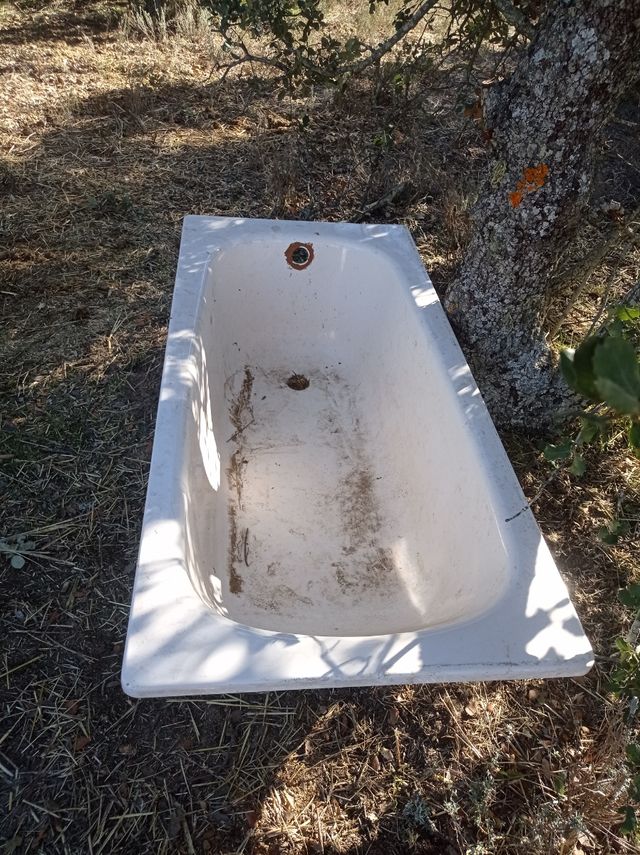 Se venden Bañeras bebederos