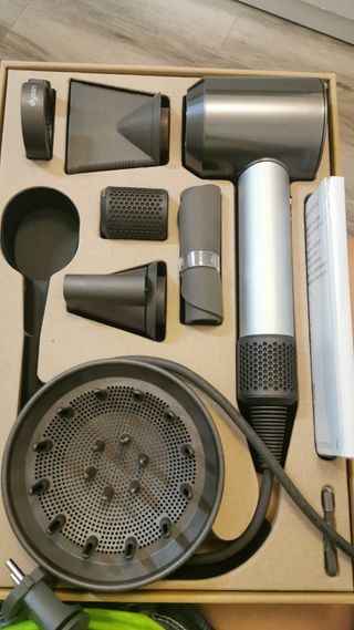 Secador Dyson de segunda mano en WALLAPOP