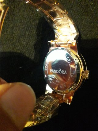 Reloj Pandora Color oro rosa (Mujer) de segunda mano por 35 EUR en Valencia  en WALLAPOP