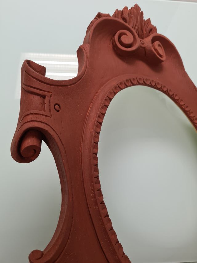 MARCO DE RESINA PARED