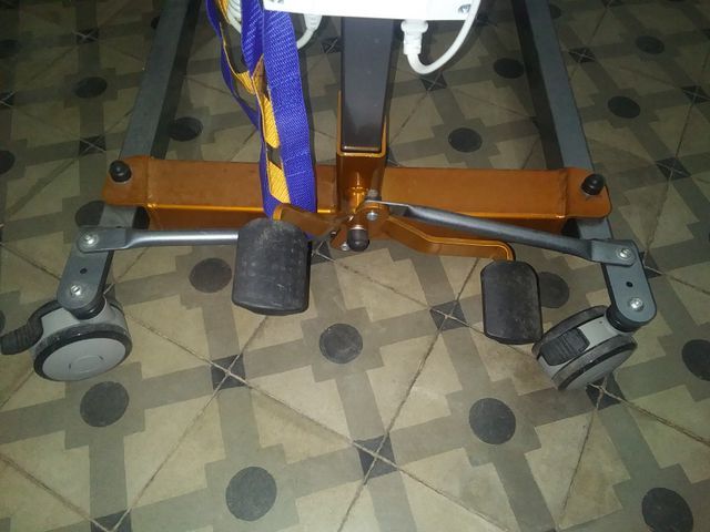 Grua personas mayores y enfermos