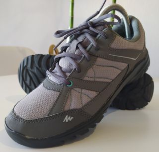 Zapatillas de travesía y senderismo Mujer\u0026nbsp;N°39 de segunda mano por  14,9 EUR en Sevilla en WALLAPOP