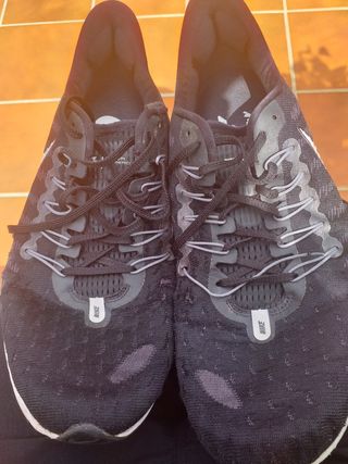 Zapatillas running Nike air vomero 14 talla 46 de segunda mano por 35 EUR  en Arroyomolinos en WALLAPOP
