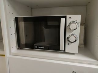 Microondas Corbero de segunda mano por 35 EUR en Mataró en WALLAPOP
