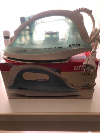 Plancha Ufesa de segunda mano por 12 EUR en Motril en WALLAPOP