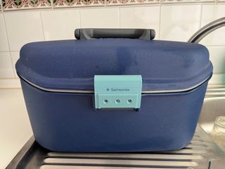 Neceser duro samsonite de segunda mano por 25 EUR en Madrid en WALLAPOP