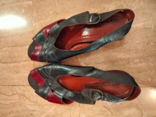 Sandalias ayestaran mujer de segunda mano por 5 EUR en Murcia en WALLAPOP