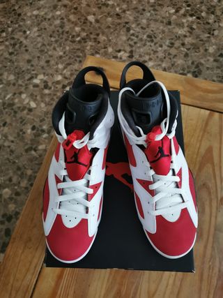 Zapatillas Jordan de segunda mano en Puerto de Sagunto en WALLAPOP