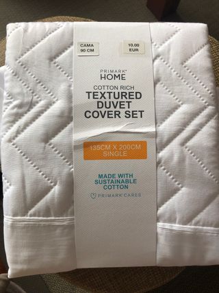Funda nórdica de Primark sin estrenar de segunda mano por 5 EUR en  Pontevedra en WALLAPOP