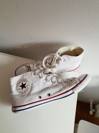 Zapatillas converse botin. talla 38 de segunda mano por 25 EUR en Oviedo en  WALLAPOP