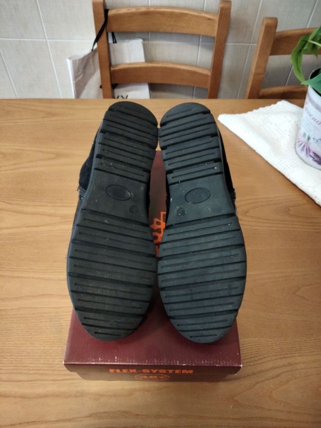 Botín niña número 38