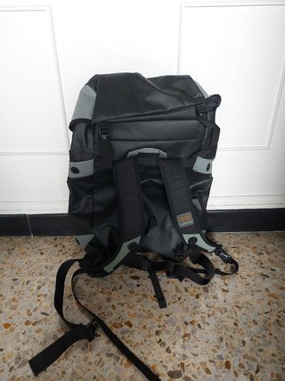 Mochila de barrancos Trangoworld Canyon de segunda mano por 60 EUR en  Zaragoza en WALLAPOP