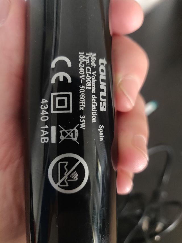 cepillo rizador Taurus