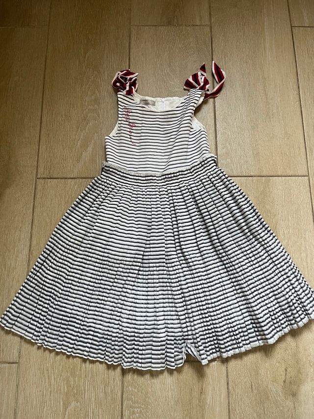 Vestido verano talla 6 años Il pinco pallino