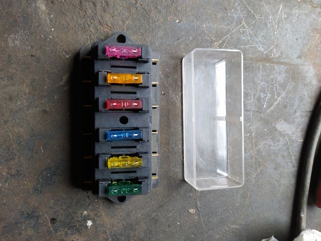 caja 6 fusibles