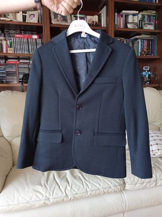 Chaqueta comunión o celebración talla 9-10 tizzas de segunda mano por 30  EUR en Ciudad Real en WALLAPOP