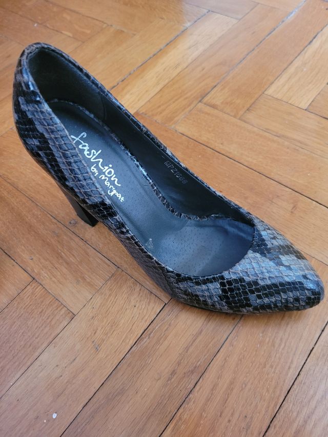 Zapatos tacon talla 36.Puestos 1 vez