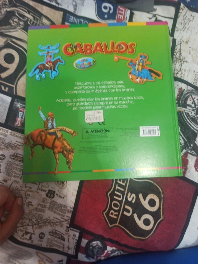 libro de caballos con imanes
