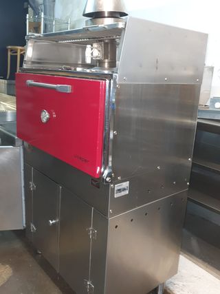 Horno Brasa Josper de segunda mano por 5.500 EUR en Barcelona en WALLAPOP