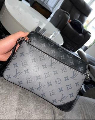 Riñonera Louis Vuitton de segunda mano en WALLAPOP