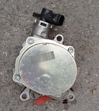 Bomba vacio motor R9M