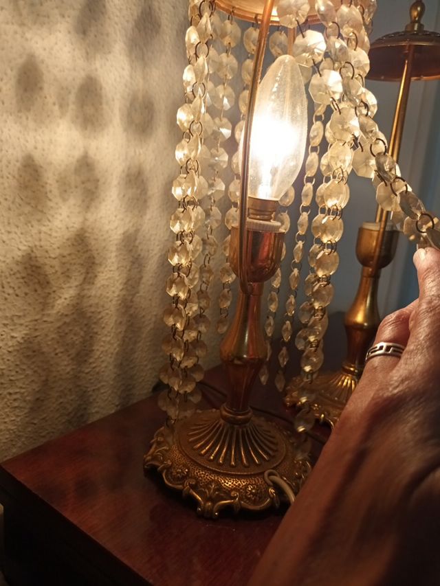 Lámparas de mesilla antigüa