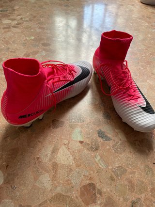Botas de fútbol Mercurial de segunda mano en Valencia en WALLAPOP