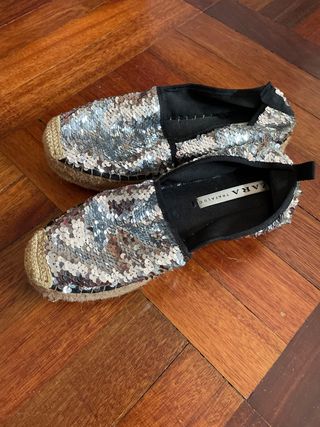 Sandalias esparto Zara de segunda mano por 20 EUR en Vigo en WALLAPOP