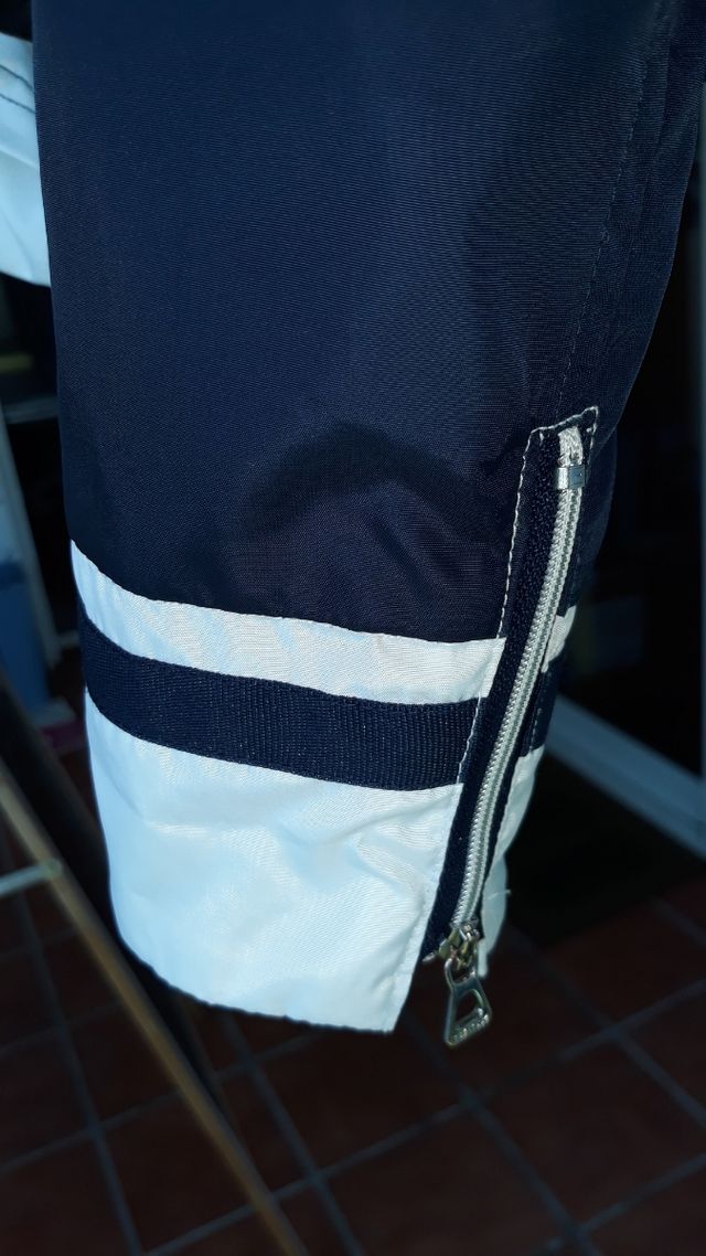 OCASIÓN Chaqueta niña entretiempo T.12 GEOX