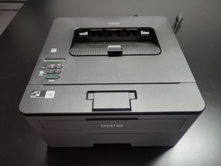 Impresora brother HL-L2350dw laser monocromo de segunda mano por 70 EUR en  Churriana de la Vega en WALLAPOP