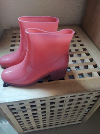 Botas de agua Bimba y Lola de segunda mano en WALLAPOP
