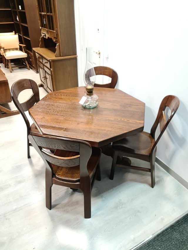 Mesa Rustica salon con Sillas Macizas