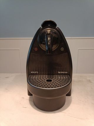 Cafetera Nespresso de segunda mano en Madrid en WALLAPOP