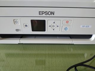 Impresora Epson XP-325 de segunda mano por 30 EUR en Sevilla en WALLAPOP