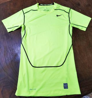 Camiseta de compresión Nike - Hypercool Comp 2.0 - Primavera14 | Internal |  Wiggle España