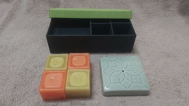 Conjunto velas coloridas con base y caja. NUEVO!