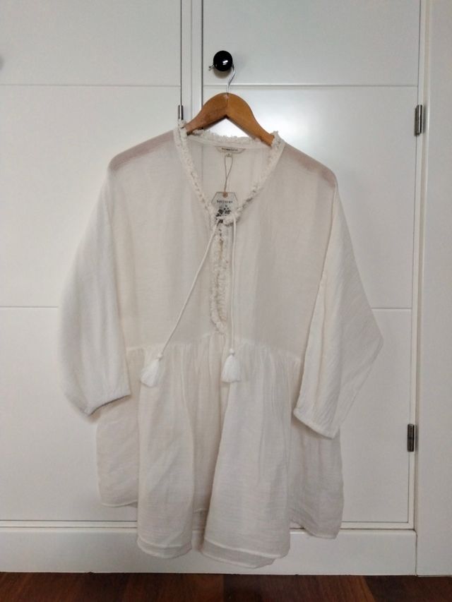 Blusa oversize. Talla S. Nueva