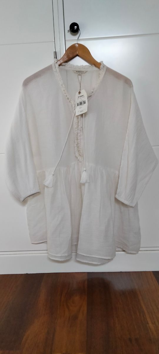 Blusa oversize. Talla S. Nueva
