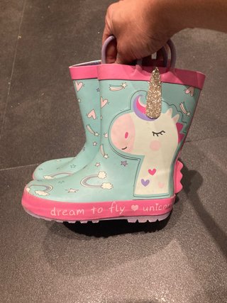 Botas de agua talla 27-28 de segunda mano por 10 EUR en Villaviciosa de  Odón en WALLAPOP