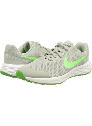 Zapatillas Nike Revolution 5 mujer de segunda mano por 30 EUR en Valencia  en WALLAPOP